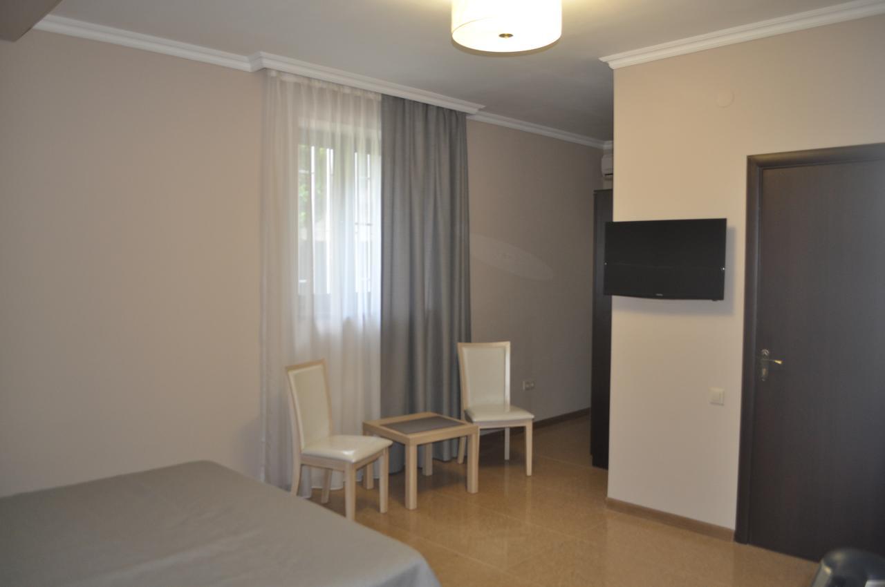 Inn Volna 古达乌塔 外观 照片
